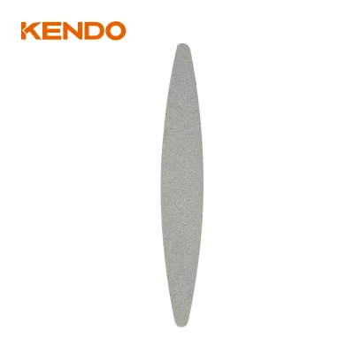 Pedra de afiar de formato oval Kendo recomendada para uso com óleo de afiação para a afiação mais eficiente